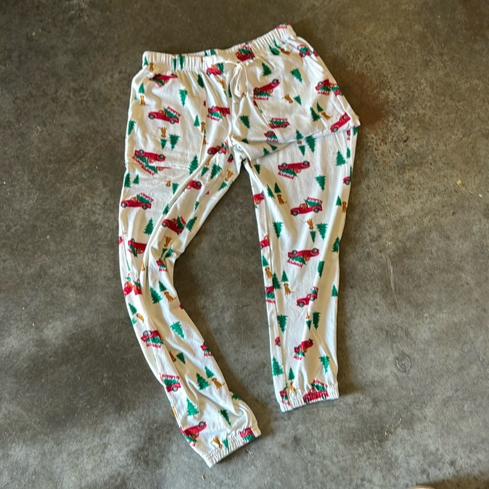 Woman’s Christmas pajama pants. Size 0 to 2.